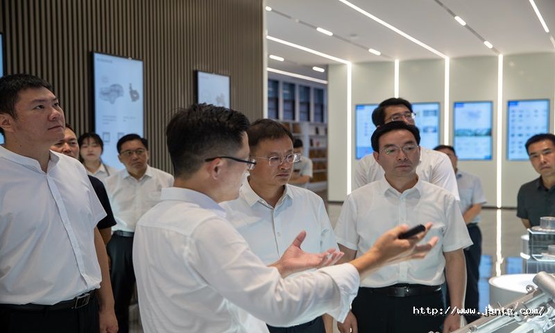 1736840081366959ndVT.jpg 1723710336964279kjVh.jpg